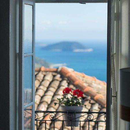 Rodia House Villa Glossa Bagian luar foto